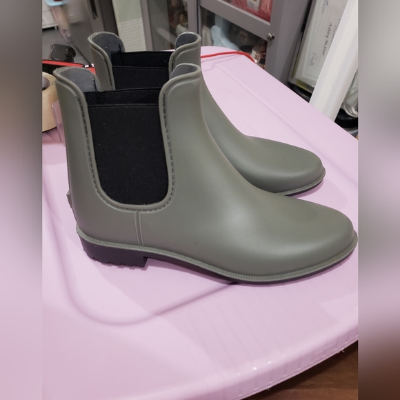 Storm Shoes - Storm Chelsea rubber boots size 7